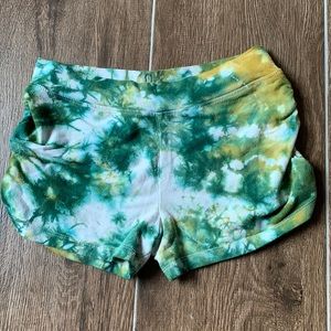 Hottie Yoga Wear TieDye Shorts